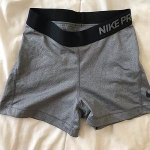 Nike Women’s Pro